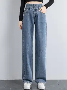 The Roadster Lifestyle Co. Women  Straight Fit High -Rise Jeans