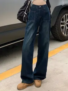 The Roadster Lifestyle Co Women  Cotton Straight Fit Mid-Rise Jeans