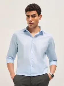 THE BEAR HOUSE Men Tailored Fit Checked Spread Collar Formal Shirt