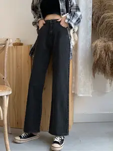 DressBerry Women Straight Fit High -Rise Jeans