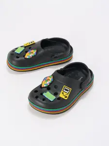 Pantaloons Junior Boys Slip-On PU Clogs