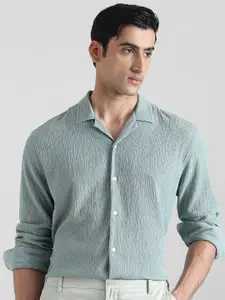 Mufti Men Slim Fit Textured Cuban Collar Casual Shirt