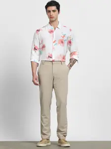 Mufti Men Slim Fit Floral Printed Spread Collar Casual Shirt