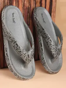 TWO SOFT Women Printed Thong Flip-Flops