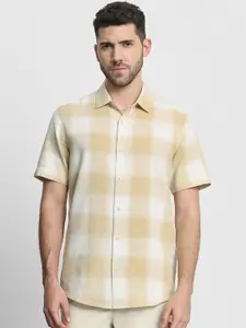 Mufti Men Checked Spread Collar Casual Shirt