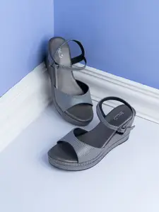 Inc 5 Women Wedge Heel Sandals