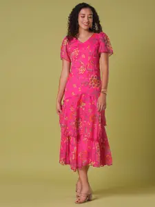 Globus V-Neck Flared Sleeves Floral Print Layered Fit & Flare Maxi Party Dress