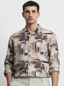 Mufti Men Slim Fit Abstract Printed Spread Collar Casual Shirt