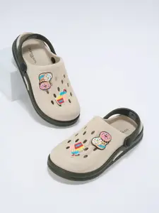 Pantaloons Junior Boys PU Clogs