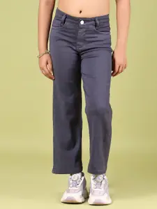 V-Mart Girls Light Fade Mid-Rise Jeans