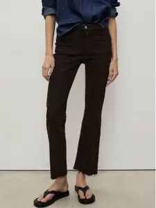 MANGO Women Mid-Rise Cropped Flared Stretchable Jeans