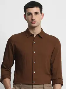 Mufti Men Slim Fit Textured Spread Collar Casual Shirt
