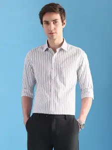 Arrow Men Slim Fit Opaque Striped Formal Shirt