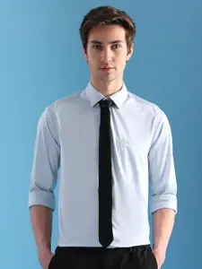 Arrow Men Slim Fit Opaque Formal Shirt