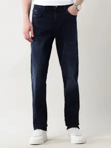 Arrow New York Men Straight Fit Mid-Rise Classic Light Fade Jeans