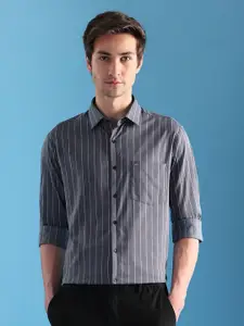 Arrow Men Classic Opaque Striped Formal Shirt