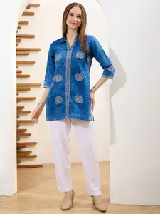keshubaba Ethnic Motifs Printed Thread Work Mandarin Collar Denim Kurta