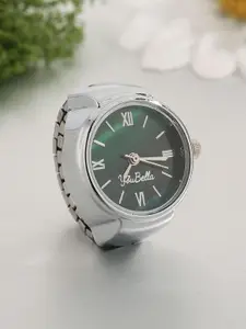 DIVASTRI Sliver-Plated Finger Ring