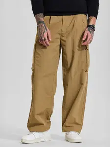Snitch Men Loose Fit Cargos Trousers