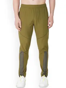 GOTO Men Slim-Fit Mid-Rise  Track Pant