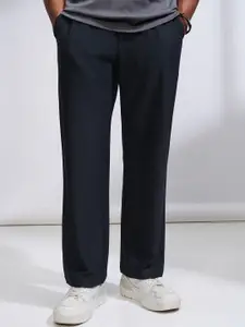 HIGHLANDER Men Straight Fit Mid-Rise Trouser