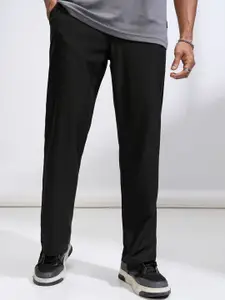 HIGHLANDER Men Comfort Straight Fit Trousers