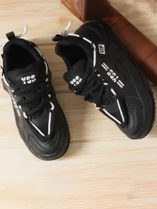 Wrizt Men Lace-Ups Running Shoes