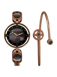 Fastrack Girls Brass Embellished Dial & Bracelet Style Straps Analogue Watch 6237QM02F