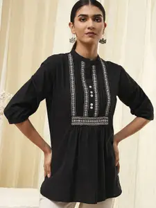 Biba Geometric Yoke Design Mandarin Collar Thread Work Short Kurta