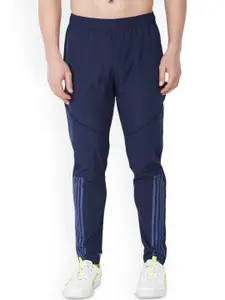 GOTO Men Slim-Fit Mid-Rise  Track Pant