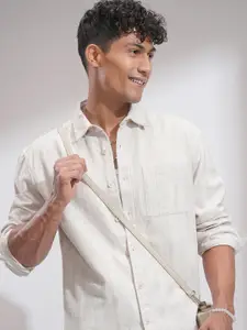 HIGHLANDER Men Comfort Relaxed Fit Cutaway Collar Textured Cotton Casual Shirt