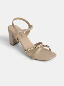 LEMON & PEPPER Block Sandals