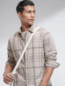 HIGHLANDER Men Comfort Slim Fit Spread Collar Tartan Checked Cotton Casual Shirt