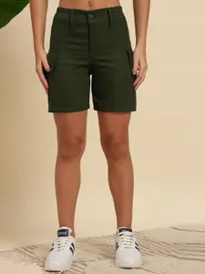 KASHIAN Women Regular Fit Mid-Rise Cotton Cargo Shorts