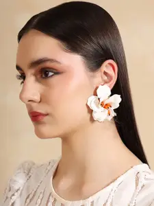 Kazo Bloom Artificial Beads Floral Studs