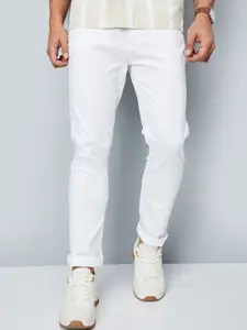 max Men Regular Fit Mid-Rise Chinos Trousers