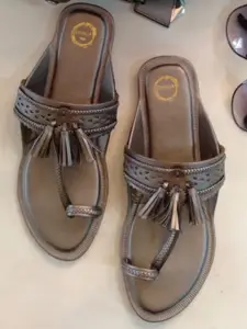 Dhaga Women Gun metal tassel flat Kolhapuri