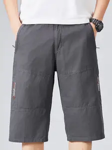 StyleCast x Revolte Men Mid-Rise Chinos