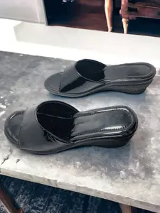 FABBMATE Women Set Of 2 Embellished Comfort Heels Sandals