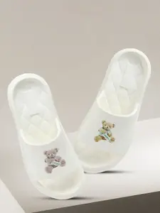 TOMSY CHOICE Women Sliders