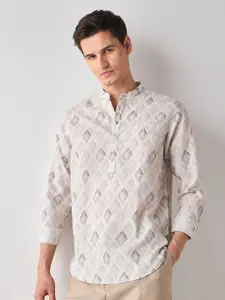 Red Flame Geometric Printed Band Collar Straight Kurta