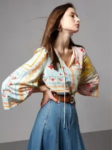 Vero Moda Print Bell Sleeve Shirt Style Top