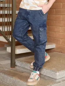 WROGN Men Jogger Mid-Rise Mildly Distressed Light Fade Non Streachable Jeans