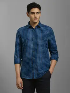 Louis Philippe Sport Men Slim Fit Checked Casual Shirt