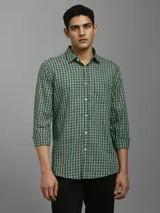 Louis Philippe Sport Men Slim Fit Checked Casual Shirt