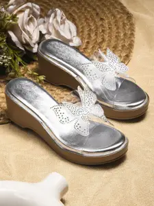 Froh Feet Women Embellished Platform Sandals