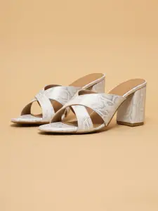 ERIDANI Textured Block Sandals Heels