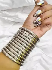 Sangria Silver Spiral Bangle