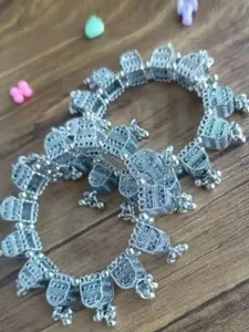 Sangria Set Of 2 Oxidised Beaded Bangle