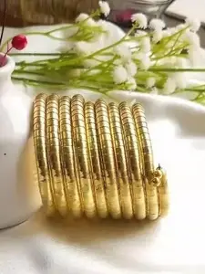 Sangria Golden Spiral Bangle